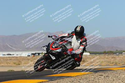 media/Oct-08-2022-SoCal Trackdays (Sat) [[1fc3beec89]]/Turn 9 Inside (10am)/